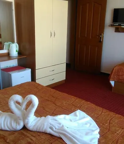 Aristokrat Pensiune Obzor